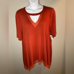 Torrid Size 3 super soft T